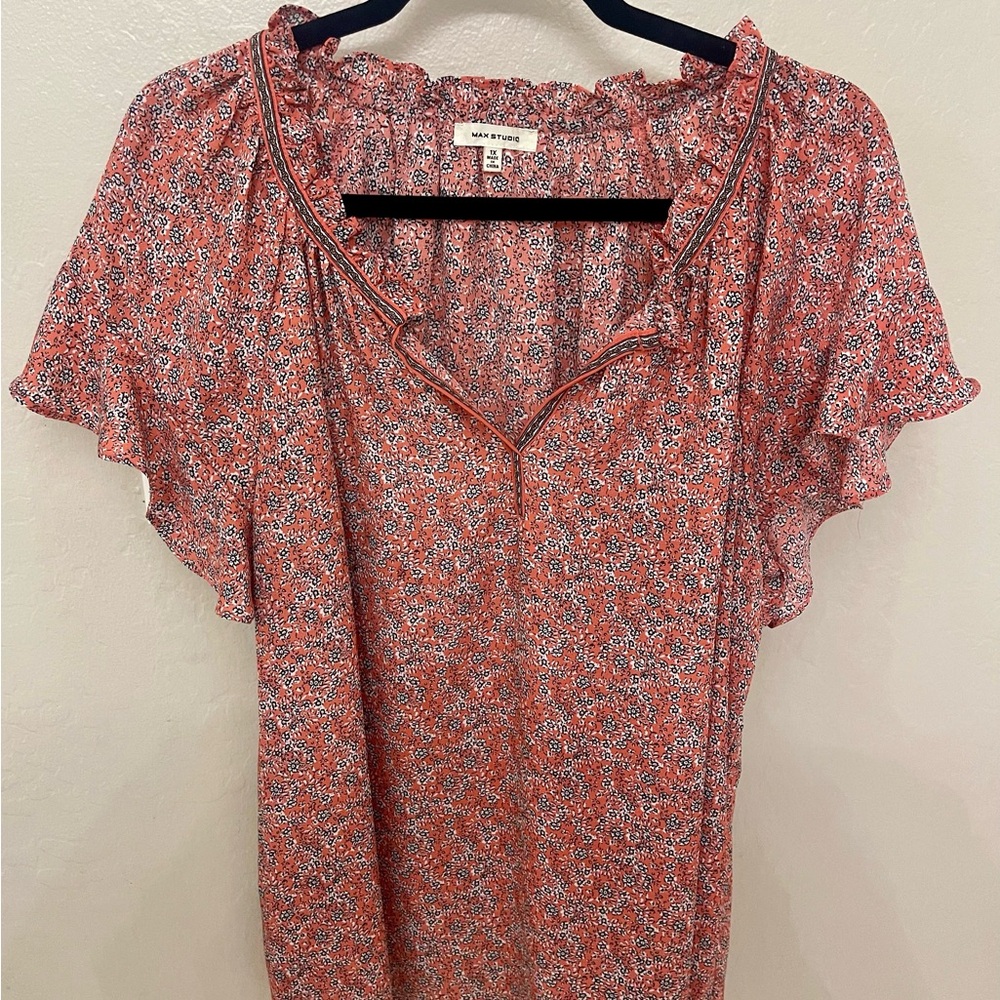 Pink and White Flutter Sleeve Blouse